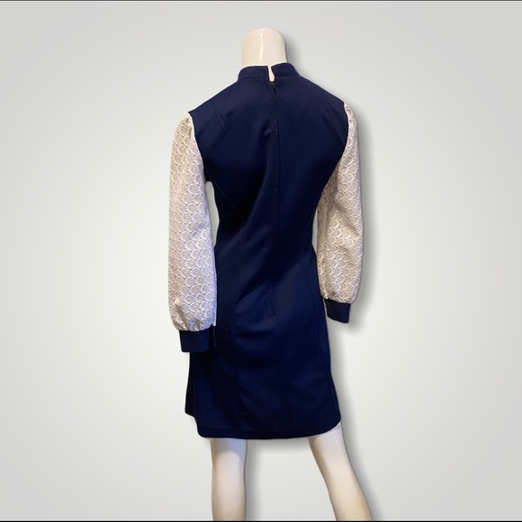 Vintage 60s Mod Navy Blue and White Dress - Picture 6 of 7